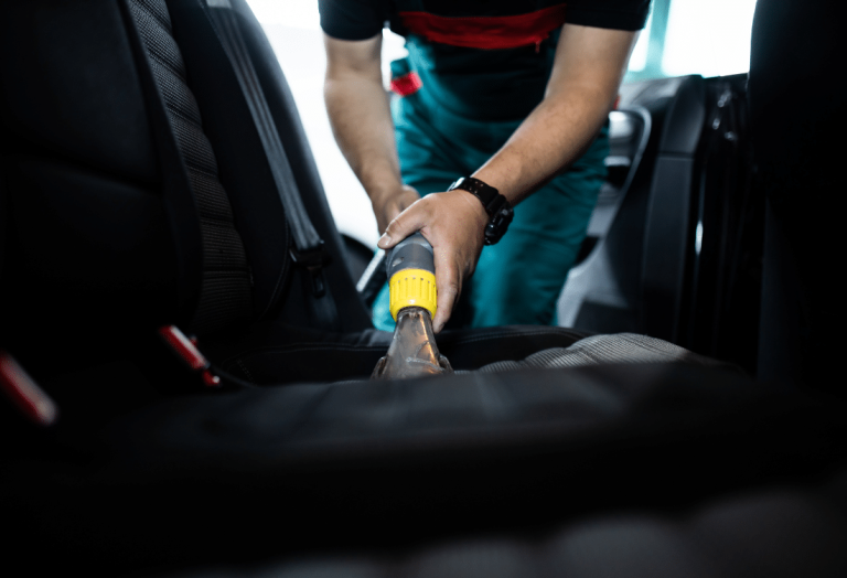 Sanificazione Interni Auto